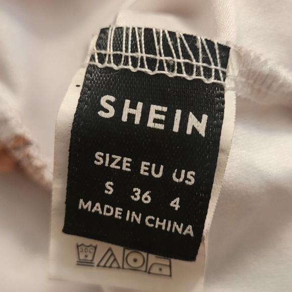 Crop top from SHEIN - Picture 2 of 2